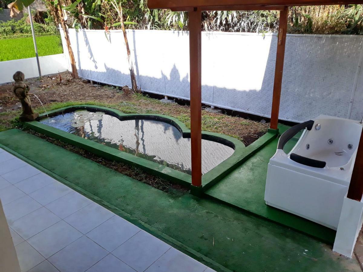 White Creative Villa Campuhanウブド エクステリア 写真